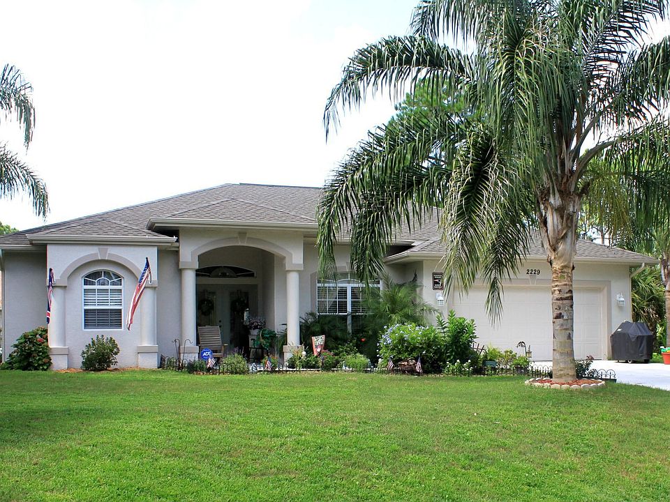 1st image of 2229 Margaret Ln