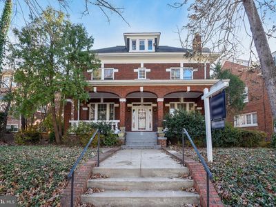 1608 Crittenden St NW, Washington, DC, 20011