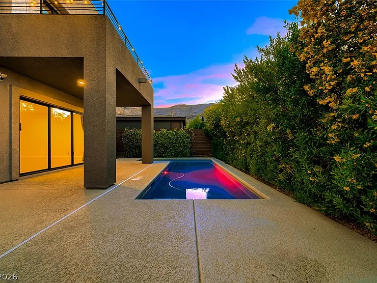 10334 Jade Gardens Dr — Photo 24