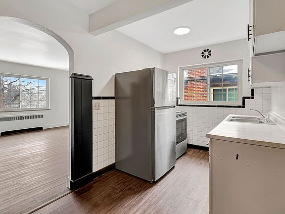2nd image of 243 Parkway Ave APT 1
