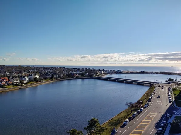 510 Deal Lake Dr, Asbury Park, NJ 07712