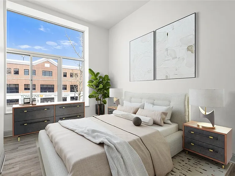 105 Main St #2 — Photo 34