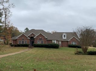 112 Herring Dr, Raymond, MS 39154
