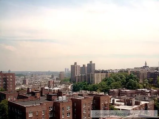 Rented by Sovereign Associates | media 9