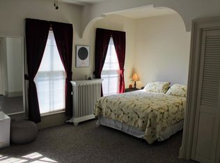 318 17th St, Racine, WI 53403