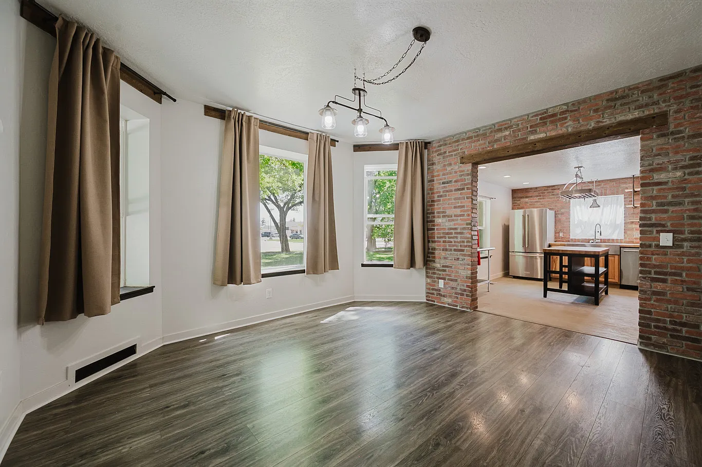 Smithfield home — Photo 3