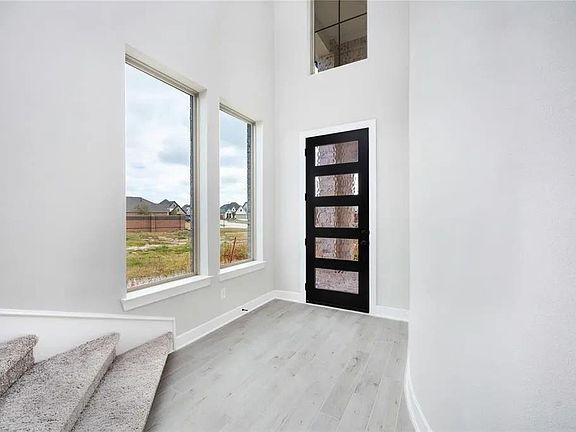 3rd image of 24130 Elkhorn Glen Ln