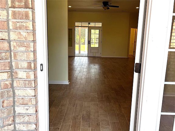3rd image of 7490 Birchbend Ln