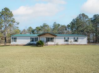 7337 Stockinghead Rd, Metter, GA 30439