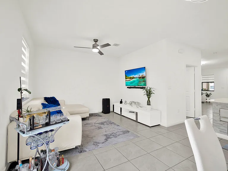 23461 SW 129th Pl — Photo 28