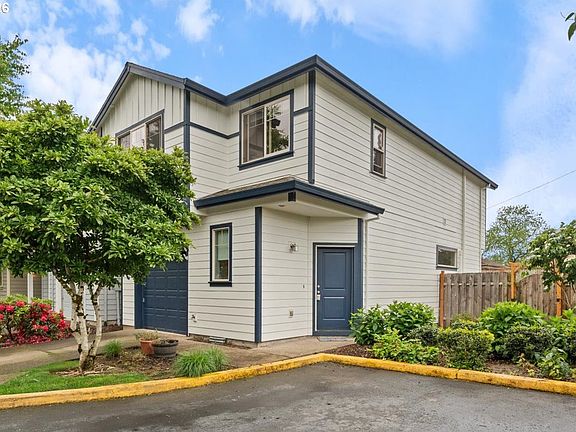 2nd image of 10593 SE 75th Ave