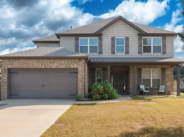 377 Blackberry Blvd, Springville, AL 35146