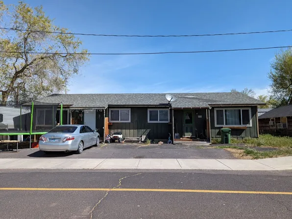 570 & 584 W D St, Burns, OR 97720