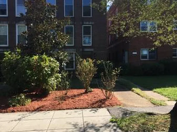 1827 E Capitol St SE #1, Washington, DC 20003