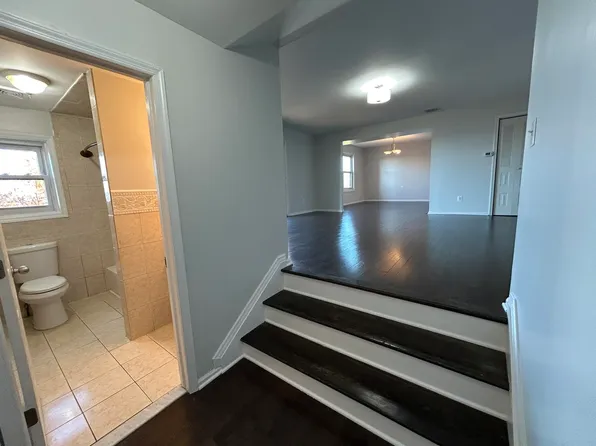 6509 Liberty Avenue image 15 of 29