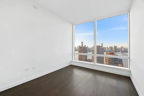 Rented by Keller Williams NYC | media 12