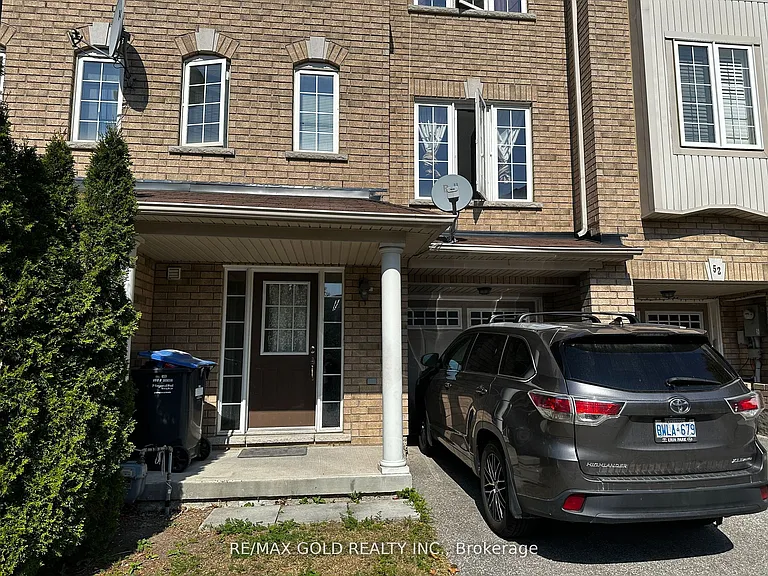 50 Arizona Dr — Photo 2