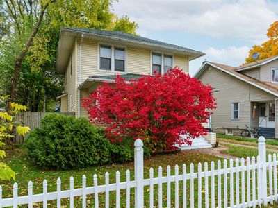 1007 Lane Blvd, Kalamazoo, MI, 49001