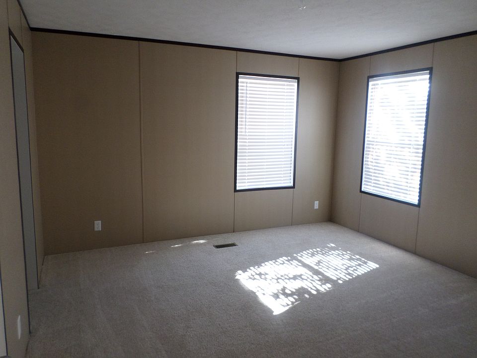 2nd image of 41021 Old Michigan Ave Trlr 129