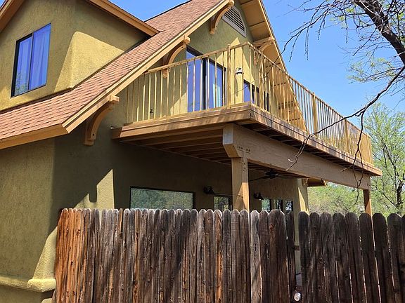 2nd image of 2905 E Blacklidge Dr #2