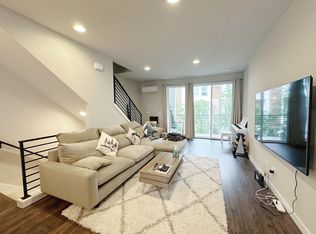 8557 21st Pl NE, Seattle, WA 98115