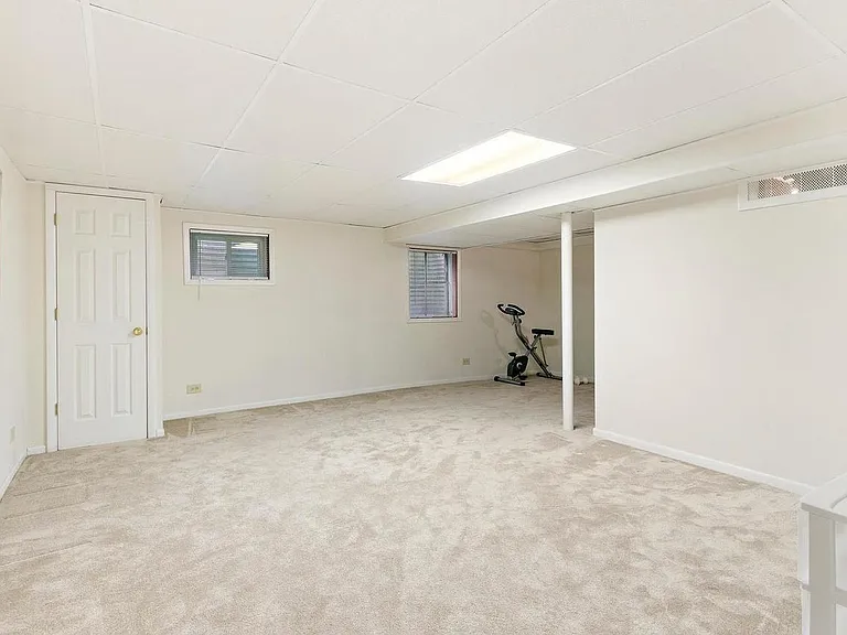 262 Inverrary Ln — Photo 4