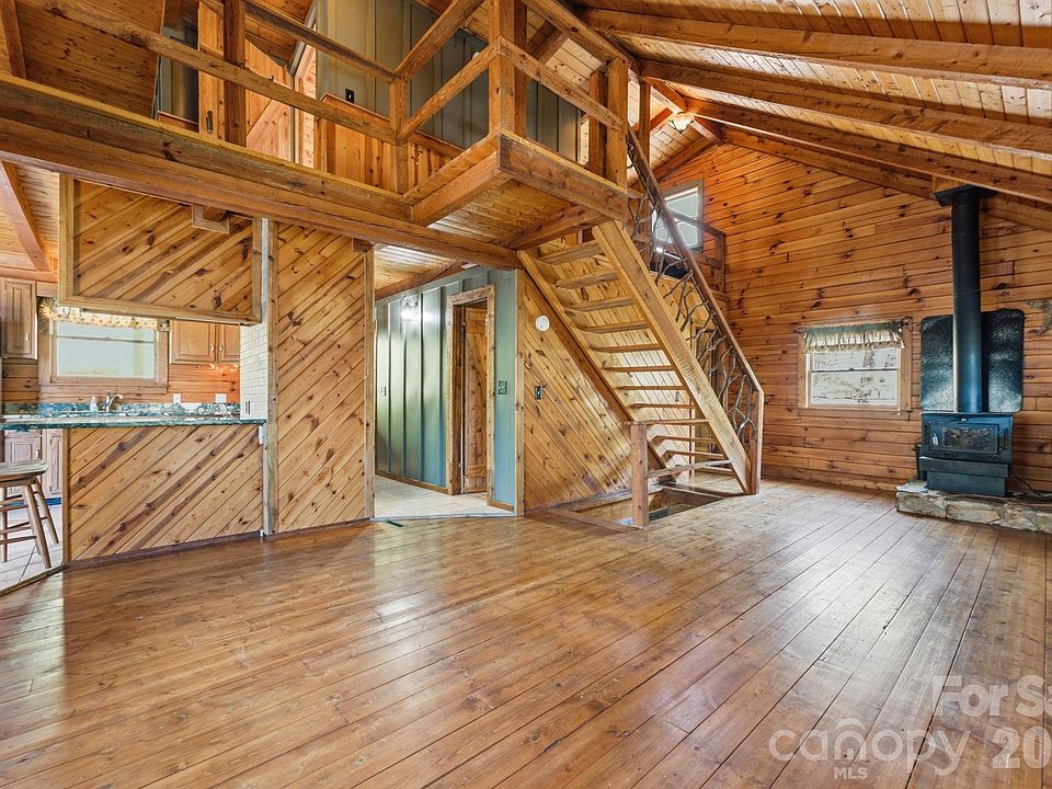 1st image of 1837 E Alarka Rd