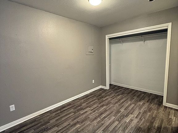 4th image of 105 N Lacy Dr #K
