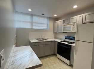 307 Beach 20th St #1, Far Rockaway, NY 11691