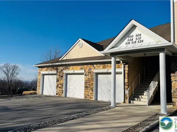 502 Waterford Ter, Williams Twp, PA 18042