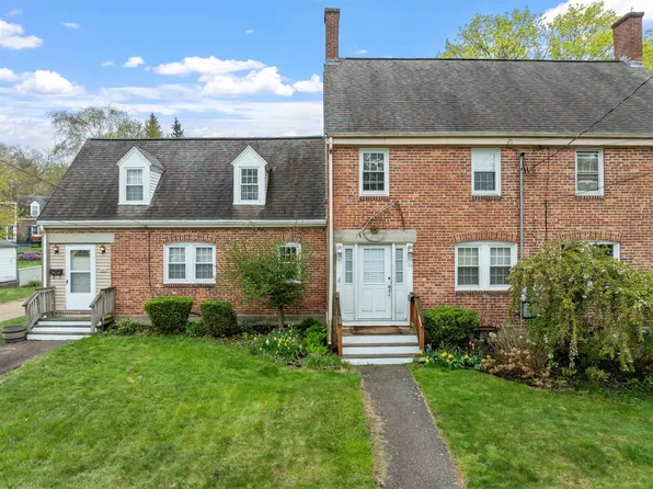 23+25 Cedar Street, Newmarket, NH 03857