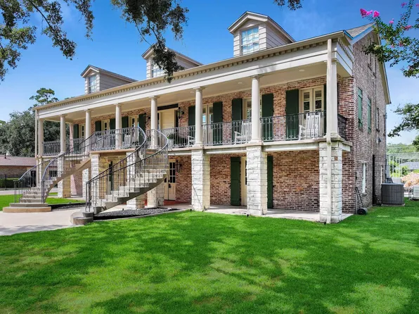 1725 Thomas Rd, Beaumont, TX 77706