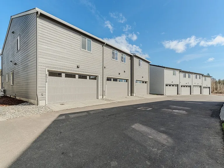 Thrive at Green Mountain — Photo 35