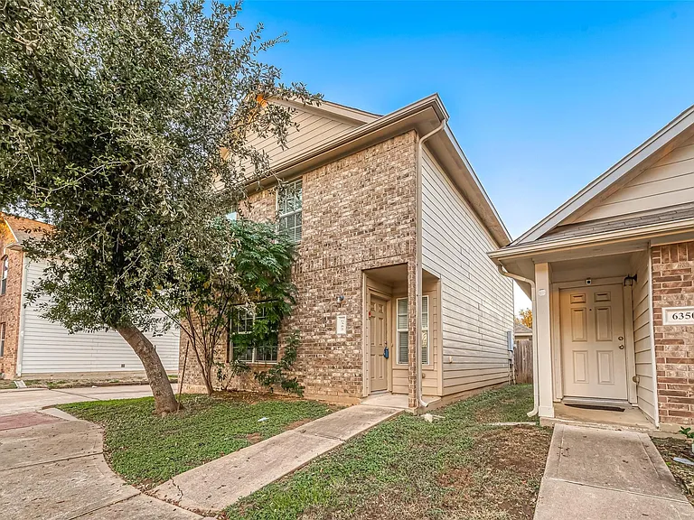 6352 Austinville Dr — Photo 1
