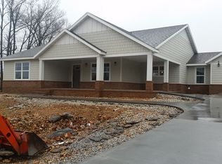 558 Madison 8593, Huntsville, AR 72740