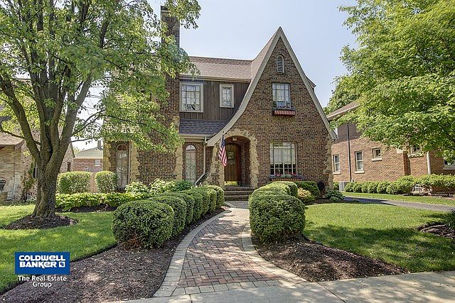 1st image of 814 Sherwood Pl