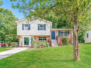 1818 Valley Run Cir, Birmingham, AL 35235