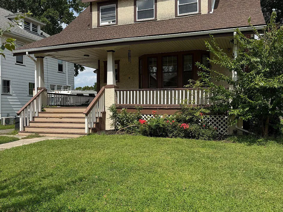 817 Chambers Ave #1