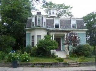 94 Perry St, Brookline, MA 02446