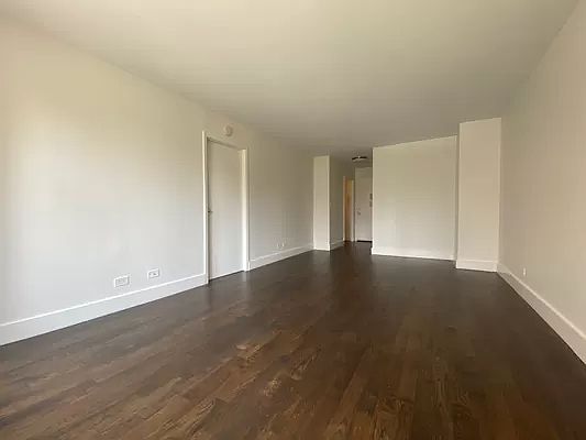 2nd image of 220 E 63rd St APT 9b