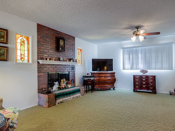 4th image of 3264 Senasac Ave