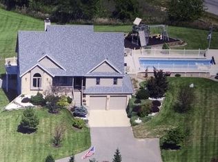 640 W Waits Rd, Kendallville, IN 46755