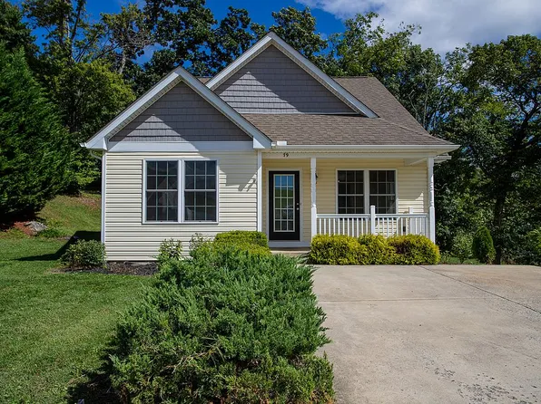 79 Lofty Cir, Stuarts Draft, VA 24477