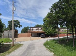 30276 Sassafras Dr, Warsaw, MO 65355