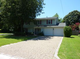 501 W Plantation Rd, Virginia Beach, VA 23454