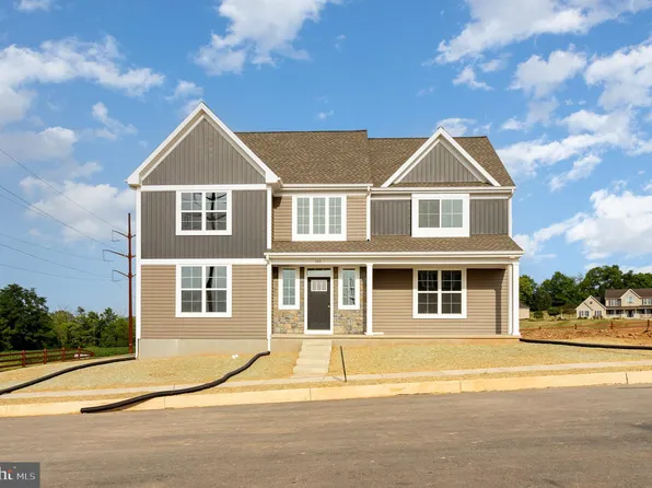 103 Sparrow Ln, Elizabethtown, PA 17022