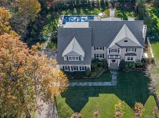 10 Mortar Rock Rd, Westport, CT 06880