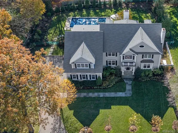 10 Mortar Rock Rd, Westport, CT 06880