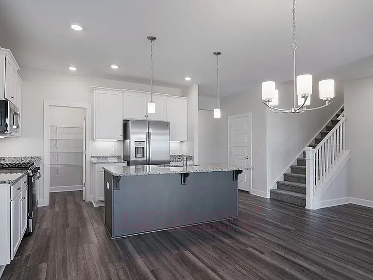 8 Callen Oak Way — Photo 4