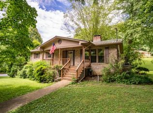 2107 Evergreen Dr, Johnson City, TN 37604